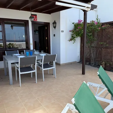 Casa Lanzarote By Vulcano Homes بيت للعطل *